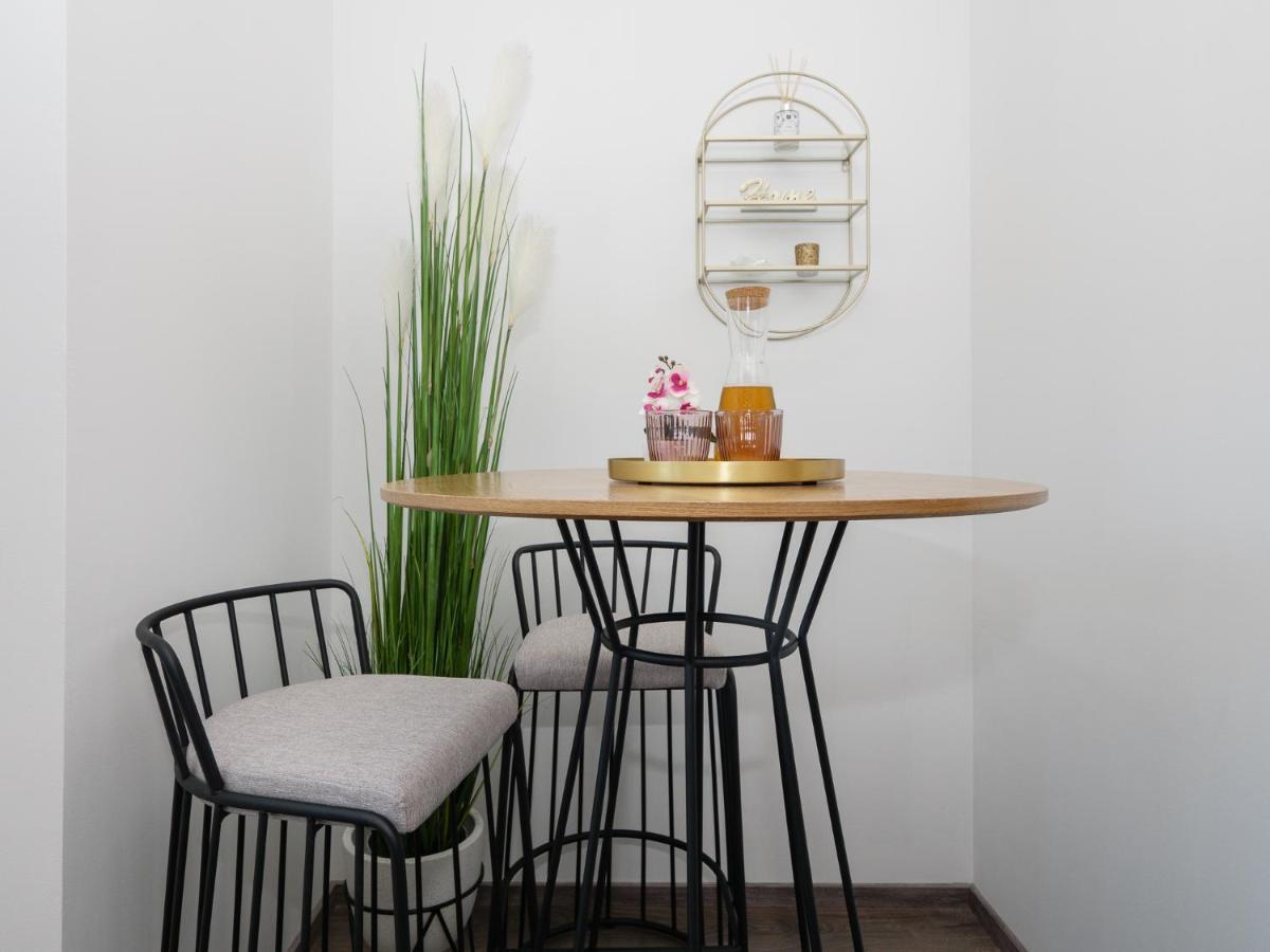 Arena Delight Studio Apartments Pola Esterno foto