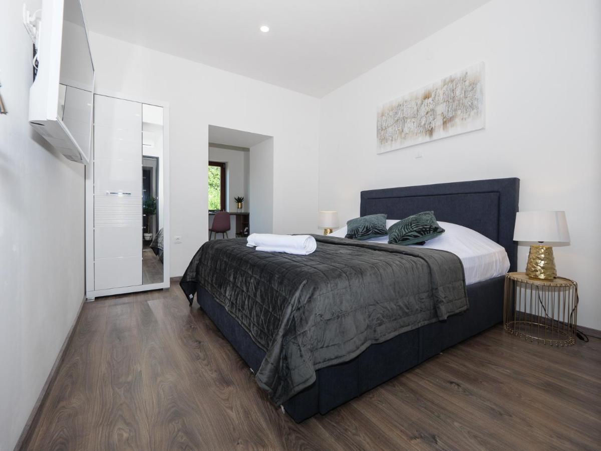 Arena Delight Studio Apartments Pola Esterno foto