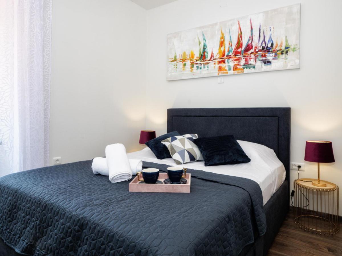 Arena Delight Studio Apartments Pola Esterno foto