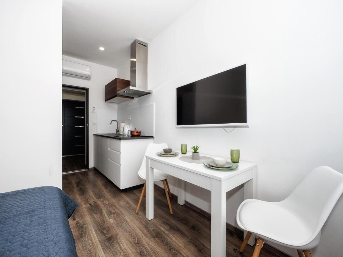 Arena Delight Studio Apartments Pola Esterno foto