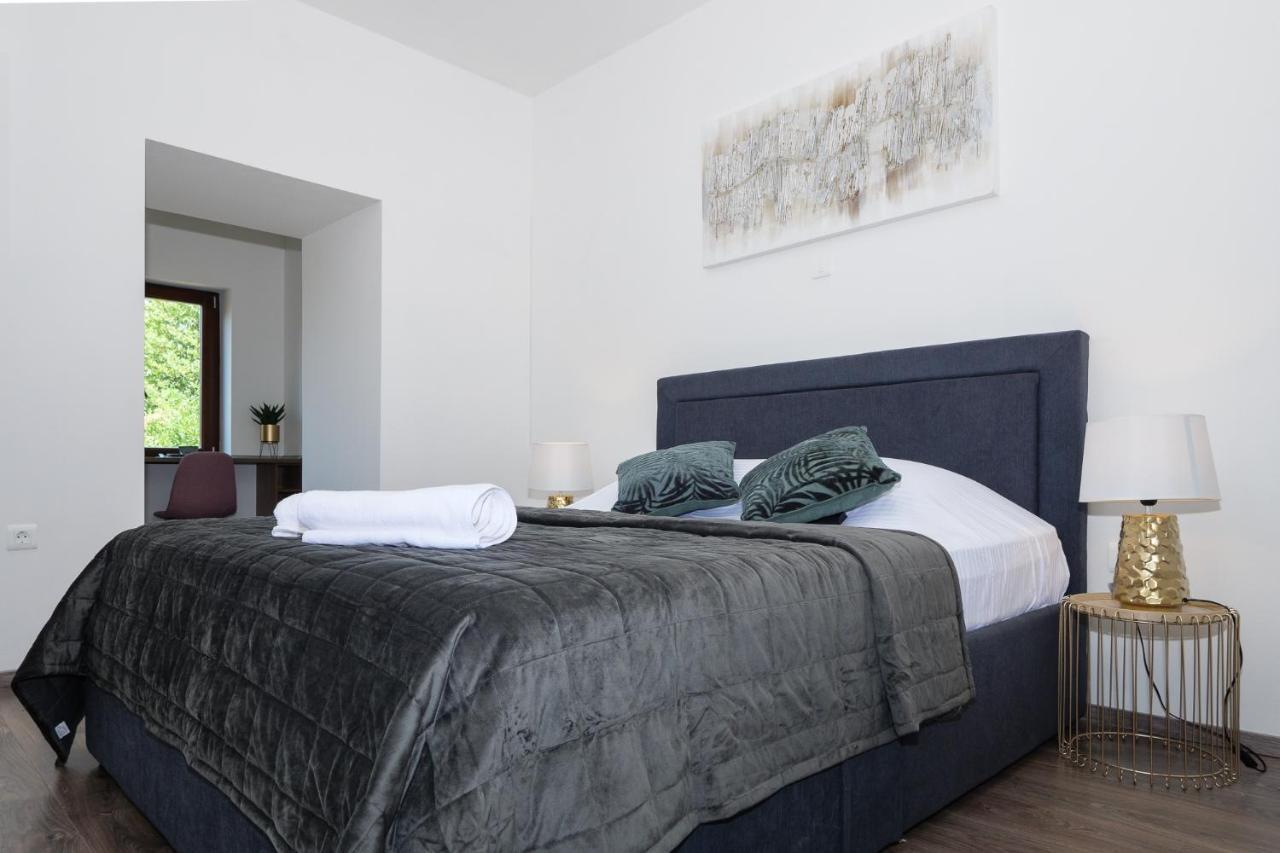Arena Delight Studio Apartments Pola Esterno foto